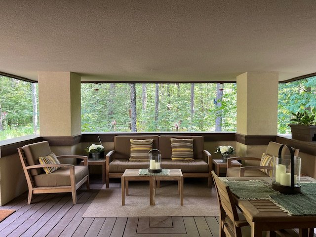 outdoor porch seating